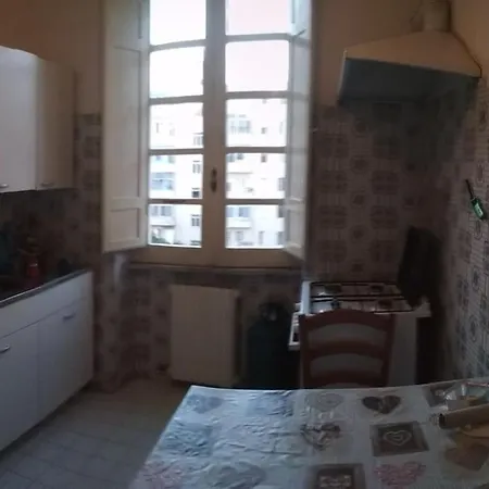 Large And Cosy Apartment In The Centre Of Cagliari Exterior photo