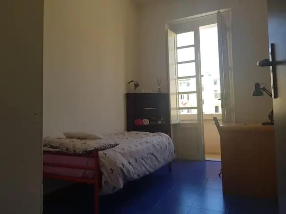Large And Cosy In The Centre Of Apartment *