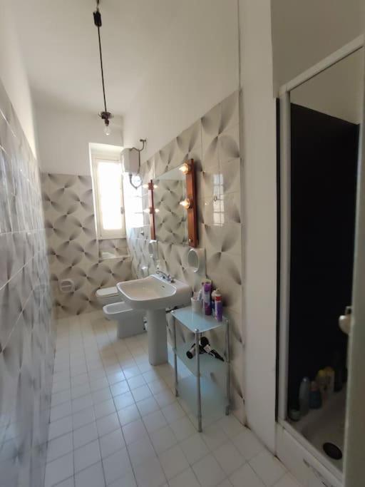 Apartment Large And Cosy In The Centre Of Cagliari