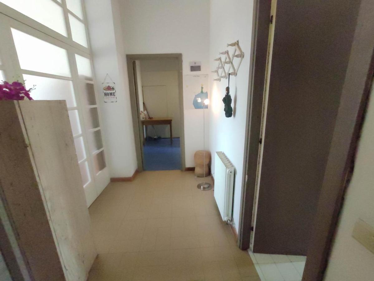 Large And Cosy In The Centre Of Apartment *