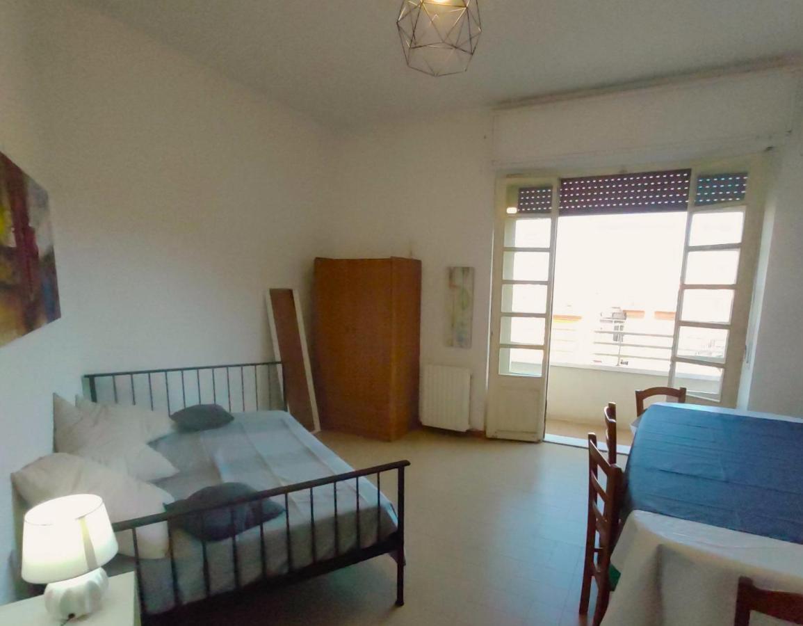 Large And Cosy In The Centre Of Apartment